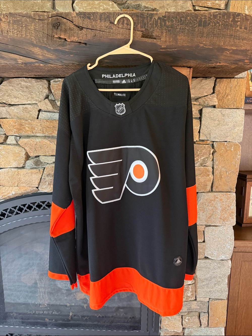 Flyers Konecny Black and Orange NHL Jersey - Men's